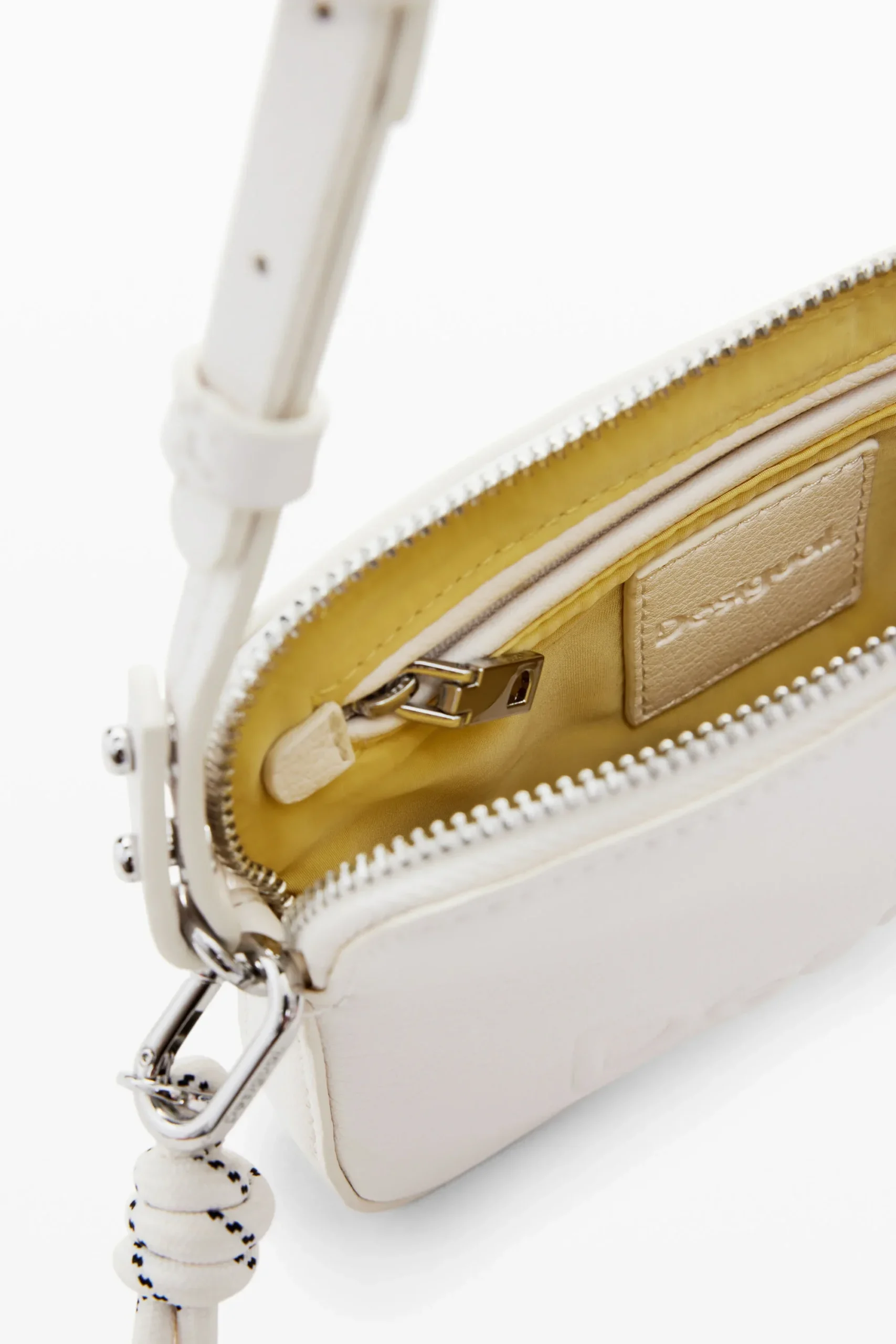DESIGUAL ΤΣΑΝΤΑ ΧΙΑΣΤΙ 25SAYP41/1000 36 DESIGUAL ΤΣΑΝΤΑ ΧΙΑΣΤΙ 25SAYP41/1000 Γυναικείες τσάντες 36