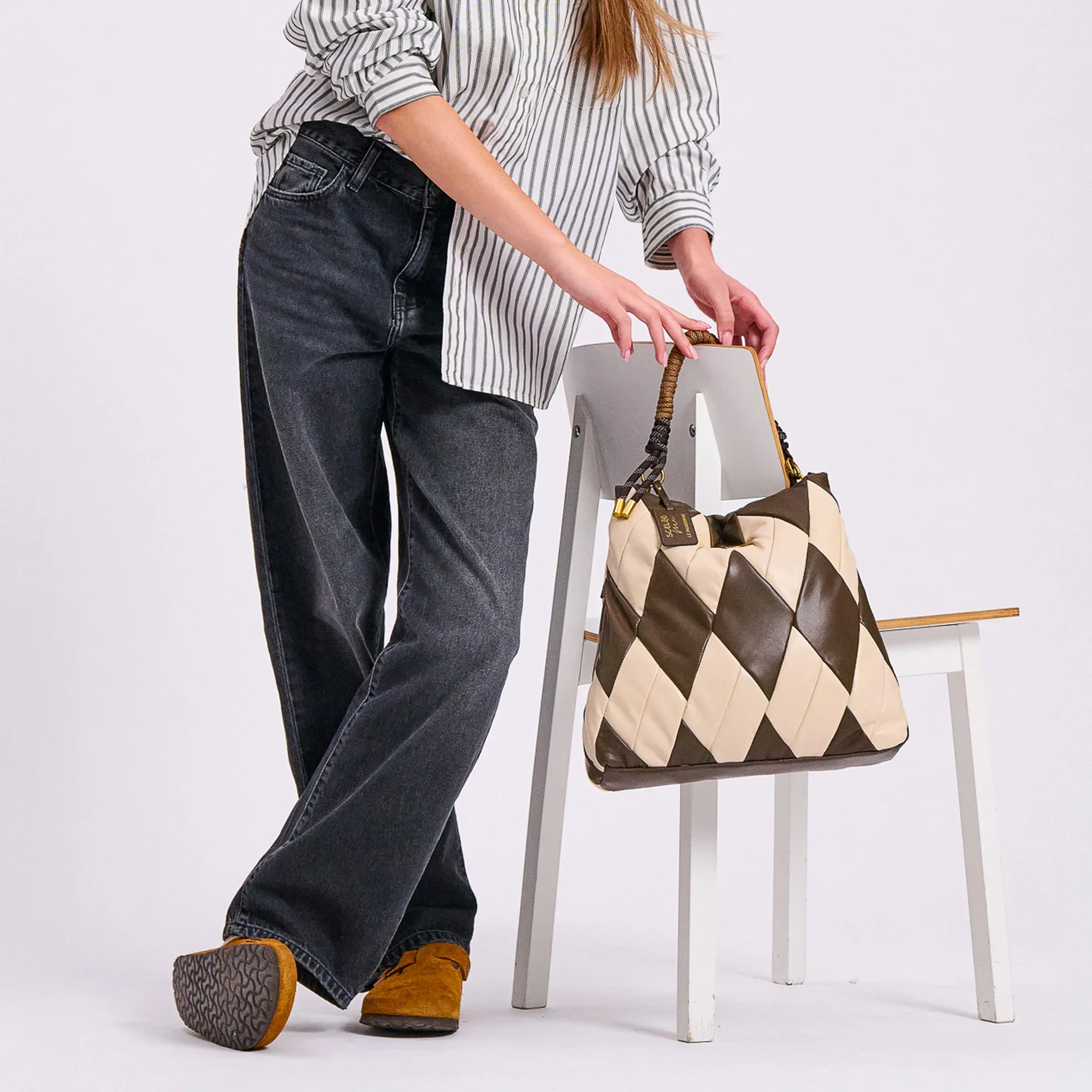 LE PANDORINE ΤΣΑΝΤΑ ΩΜΟΥ PF2518B12 ΕΚΡΟΥ/ΛΑΔΙ 68 LE PANDORINE ΤΣΑΝΤΑ ΩΜΟΥ PF2518B12 ΕΚΡΟΥ/ΛΑΔΙ Γυναικείες τσάντες 68