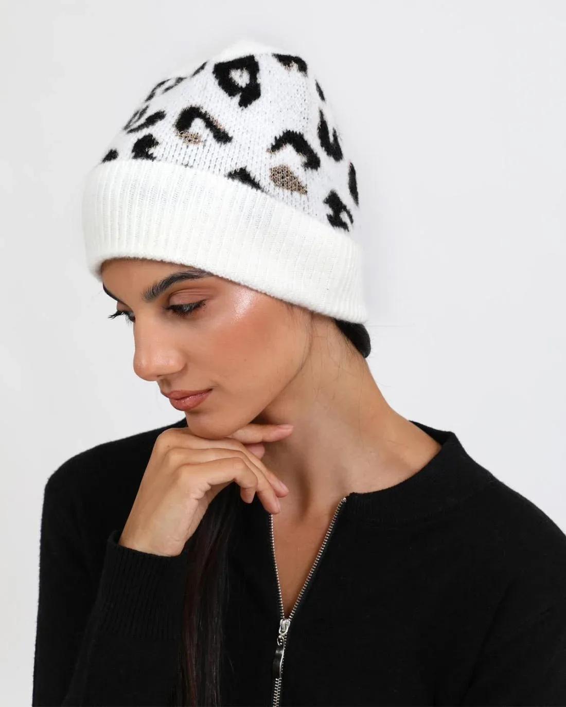 DOCA  ΣΚΟΥΦΟΣ ΛΕΟΠΑΡ ΑΣΠΡΟ/ΜΑΥΡΟ 47418 28 DOCA  ΣΚΟΥΦΟΣ ΛΕΟΠΑΡ ΑΣΠΡΟ/ΜΑΥΡΟ 47418 Αξεσουάρ Μόδας 28