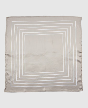 VERDE ΓΥΝΑΙΚΕΙΟ ΦΟΥΛΑΡΙ 03-2584   ΜΠΕΖ/ΑΣΠΡΟ