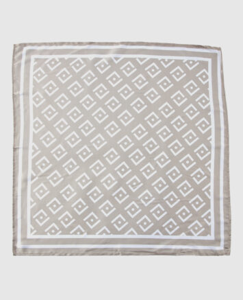 VERDE ΓΥΝΑΙΚΕΙΟ ΦΟΥΛΑΡΙ 03-2591  ΑΣΠΡΟ